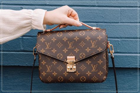 falsi perfetti louis vuitton|false louis vuitton lv.